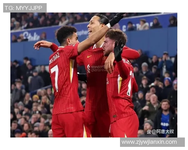 英超焦点战:皇马逆转利物浦引发转会热议与全场沸腾